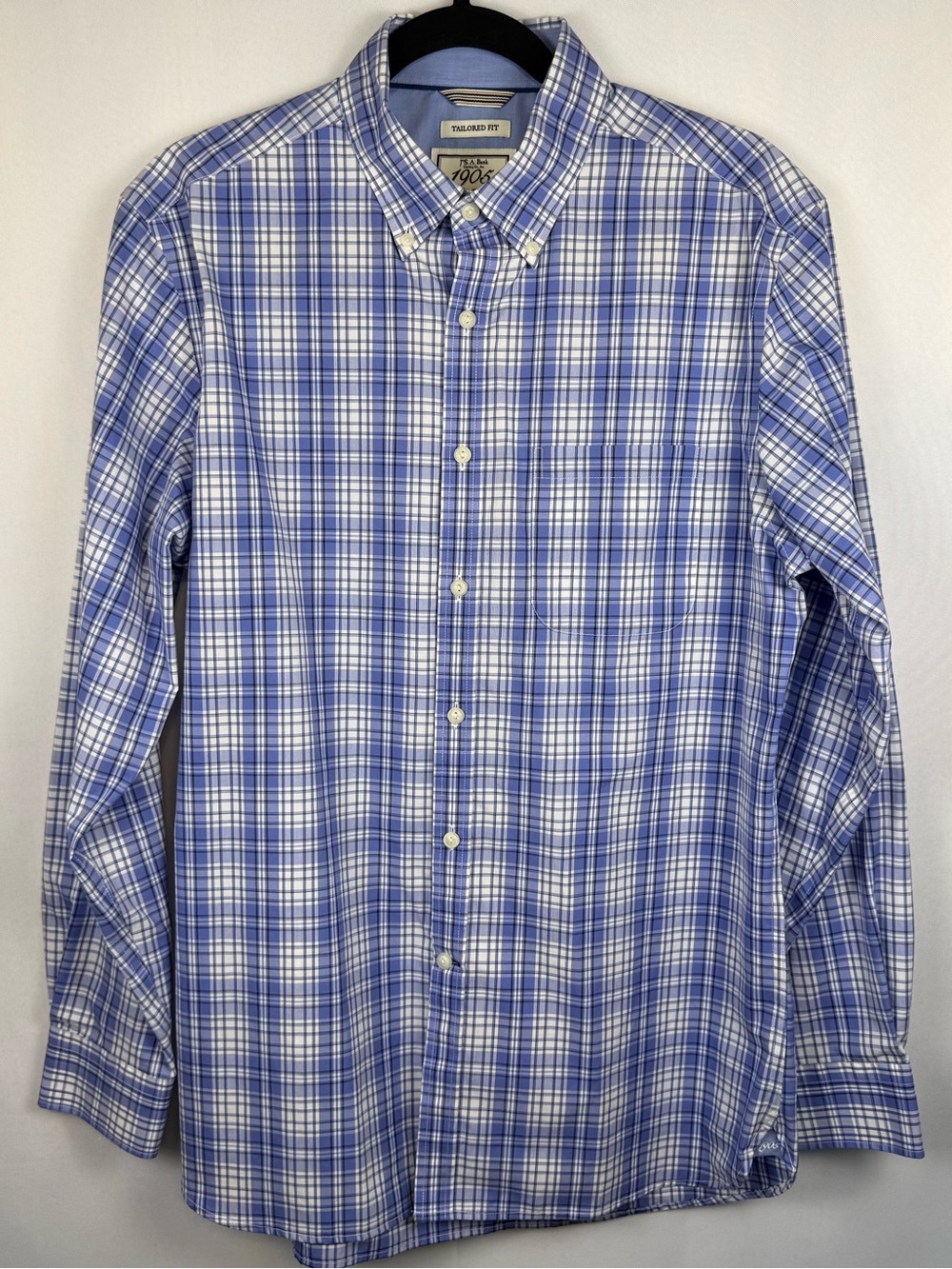 Jos A Bank 1905 Tailored Fit Plaid Button Down Shirt Medium